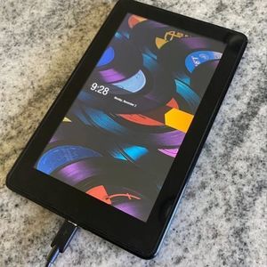 Amazon Fire Kindle 1st Gen D01E Electronic Reader
